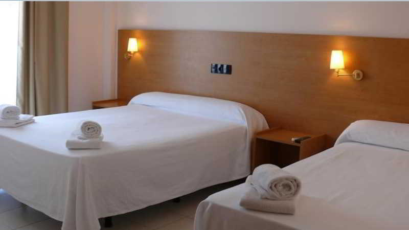 Bay Hotel Roses Extérieur photo